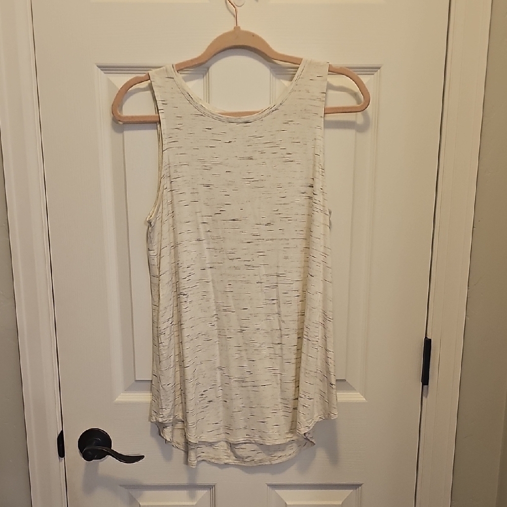 Old Navy Gray and White Relaxed Swing Tank Top